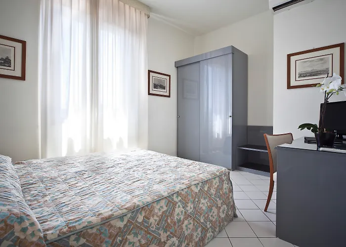 Hotel Italia